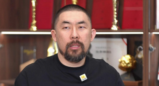 年轻老公的年轻爸爸